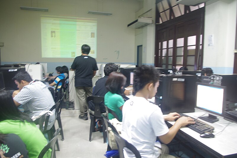File:Software Freedom Day 2012 UP Diliman.JPG