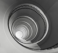 Spiral stairs (Art Deco, Nebotičnik, Ljubljana).jpg