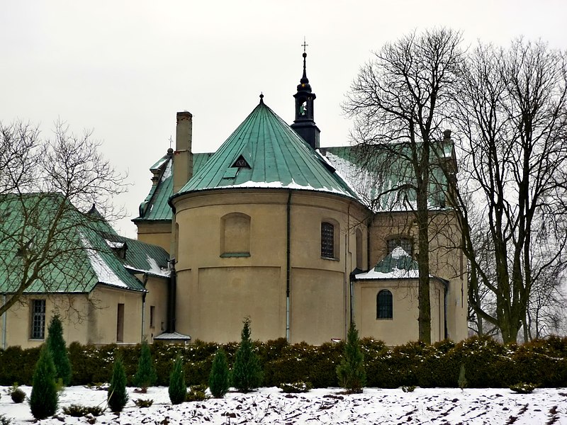 File:St. Anthony Church in Łódź fc02.jpg