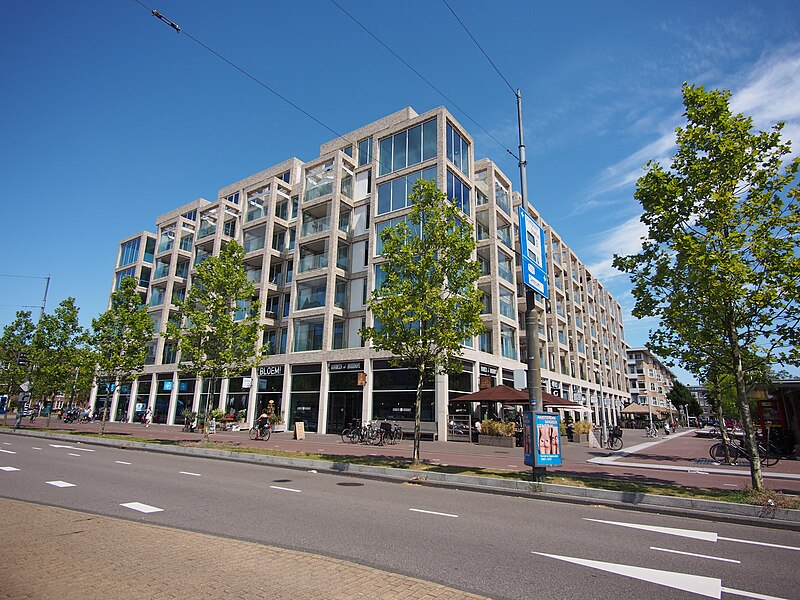 File:Stadionweg, Amstelveenseweg, Stadionplein foto 2.JPG