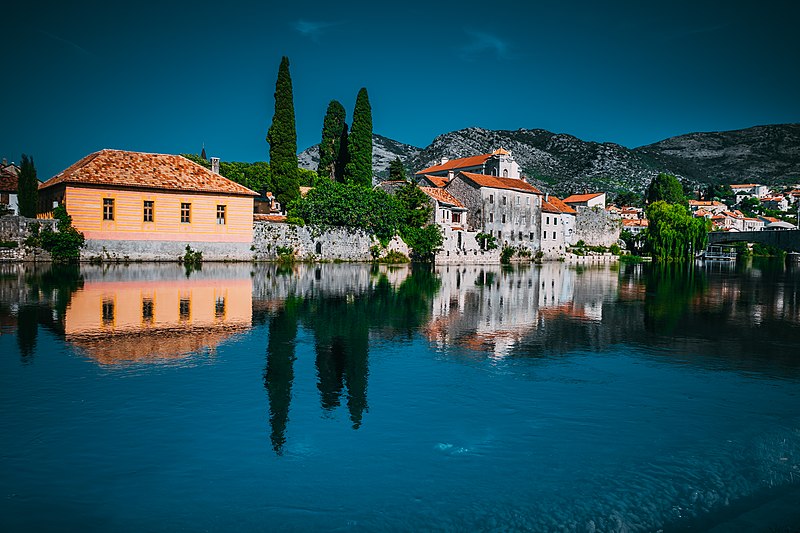 File:Stari grad Trebinje.jpg