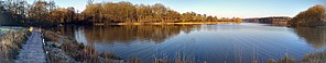 Staunton Harold Panorama yang diambil dari South West reservoir.jpg