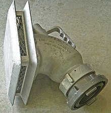 Strainer with 5-inch (13 cm) Storz fitting Strainer Storz.jpg