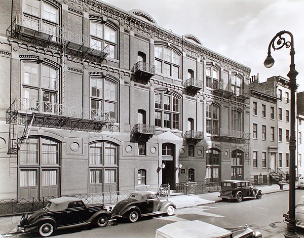 Tenth Street Studio Building photographed in 1938