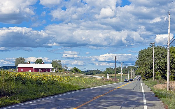 NY 211 in the Wallkill lowlands between Middletown and Montgomery