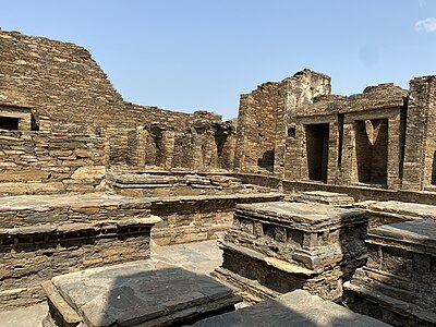 Takht Bhai Buddhist ruins 16 12 59 439000.jpeg