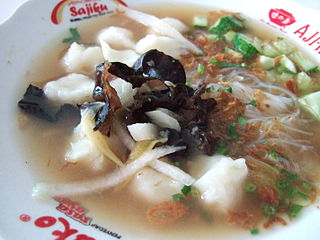 <span class="mw-page-title-main">Tekwan</span> Indonesian fish soup dish