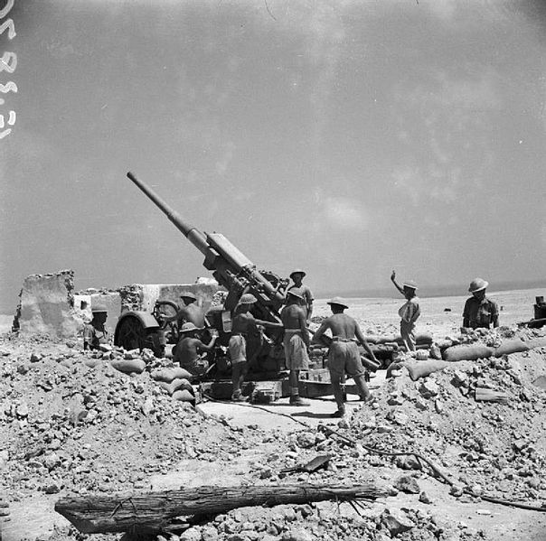 File:The British Army in North Africa 1941 E3870.jpg