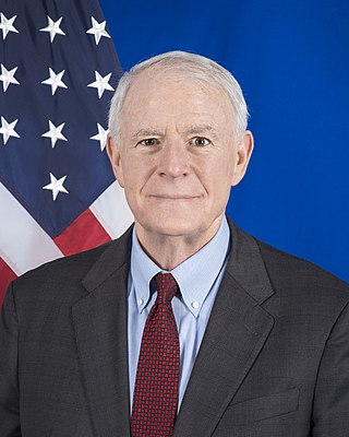 <span class="mw-page-title-main">Tom Barrett (Wisconsin politician)</span> American diplomat and politician (born 1953)
