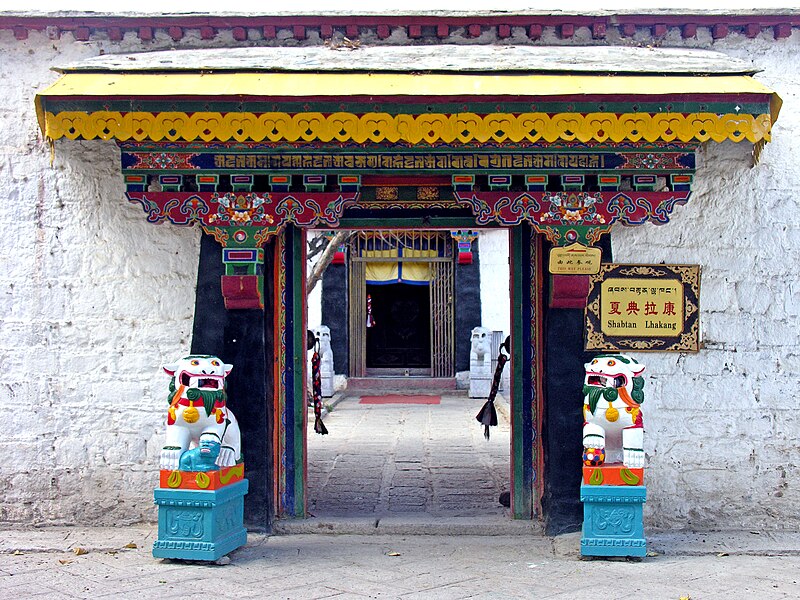 File:Tibet-5548 (2589938417).jpg