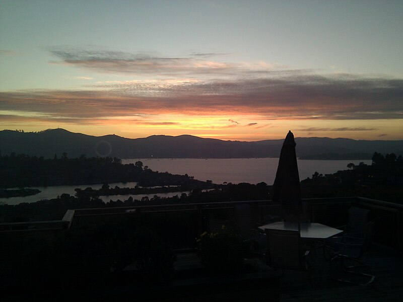 File:Tiburon sunset.jpg