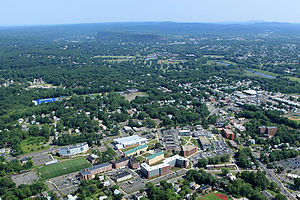 Connecticut: Origine du nom, Histoire, Géographie