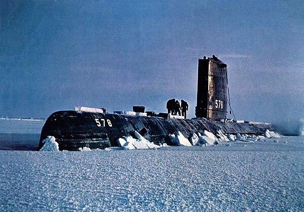USS Skate surfaced in Arctic – 1959