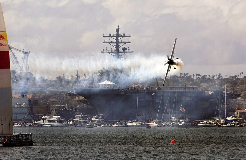 File:US Navy 070922-N-0555B-548 Red Bull Air Race San Diego Harbor.jpg