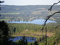 Vy mot Uddheden, sjön Udden och Lomtjärnen