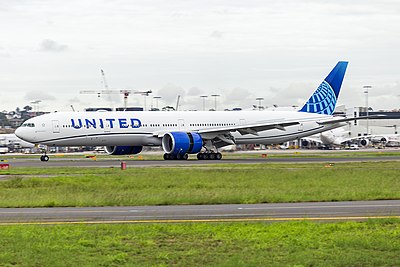 事故 衝突 デトロイト 空港