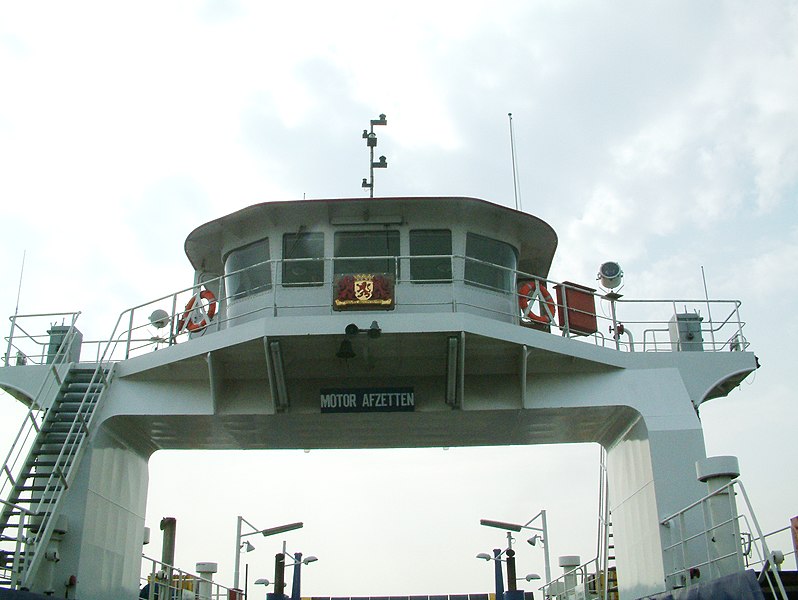 File:Veerboot Staeldiep (01).JPG