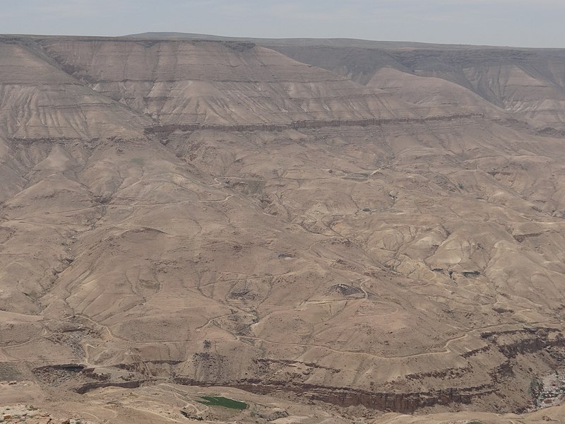 File:Wadi near Karak - panoramio (10).jpg