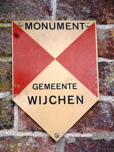 File:Wijchen, schildje Monument gemeente Wijchen.JPG