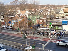 File:Woodhaven_Bl_Jamaica_Av_37.jpg