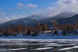 Горы с Байкала - panoramio.jpg