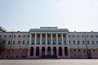 Здание нижегородской семинарии. Пл. Минина и Пожарского, 7