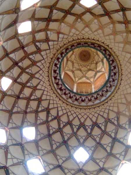 File:خانه بروجردی.jpg