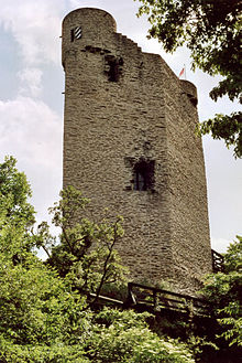 Residential tower of Laurenburg Castle 06RK-Laurenburg-Wohnturm.jpg