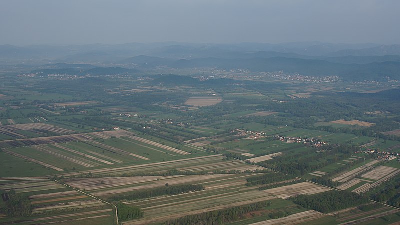 File:1292 Matena, Slovenia - panoramio.jpg