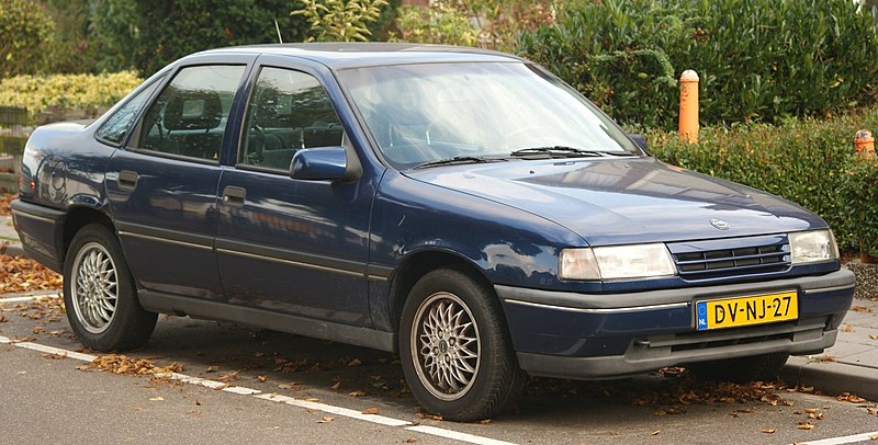 File:1992 Opel Vectra A 1.8 (15497994005) (cropped).jpg