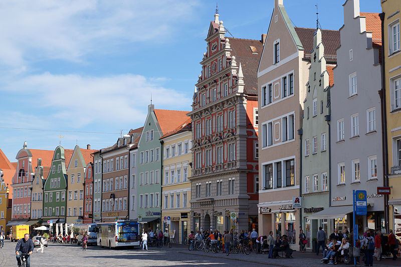 File:2012-10-06 Landshut 017 Altstadt (8062104401).jpg