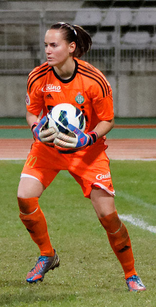 <span class="mw-page-title-main">Méline Gérard</span> French footballer