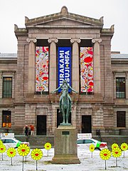 File:2018 Museun of Fine Arts Boston Huntington Avenue facade from  south.jpg - Wikimedia Commons