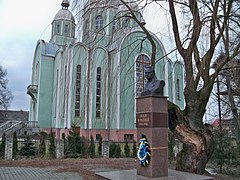 Le monument à Ivan Franko, classé[1]et l'église st-Vladimir classée[2],