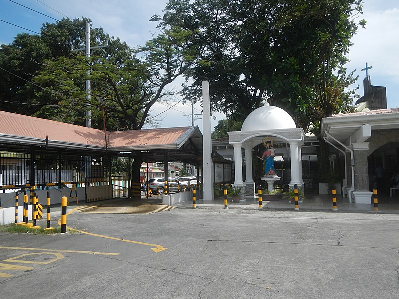 File:8331BF Homes Parañaque City Landmarks 04.jpg