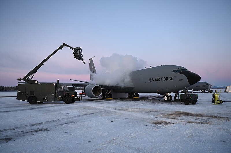 File:A KC-135 Stratotanker assigned to the 168th Refueling Wing is de-iced in preparation for a "Polar Bear Charge" at Eielson Air Force Base, Alaska, Dec. 2, 2023.jpg