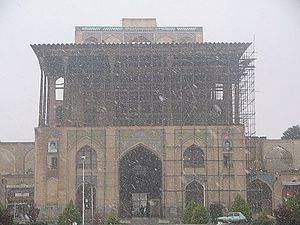 Naqsh-E Jahan Square