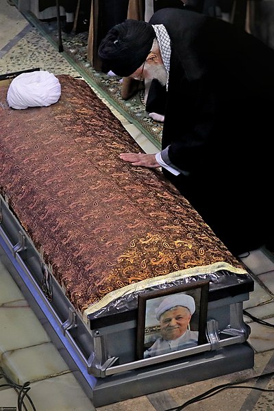 File:Akbar Hashemi Rafsanjani's funeral 15.jpg