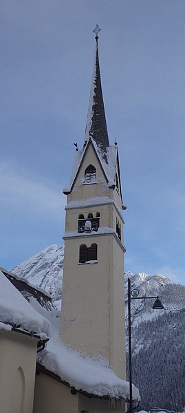 File:Alba, chiesa di Sant'Antonio - Campanile.jpg