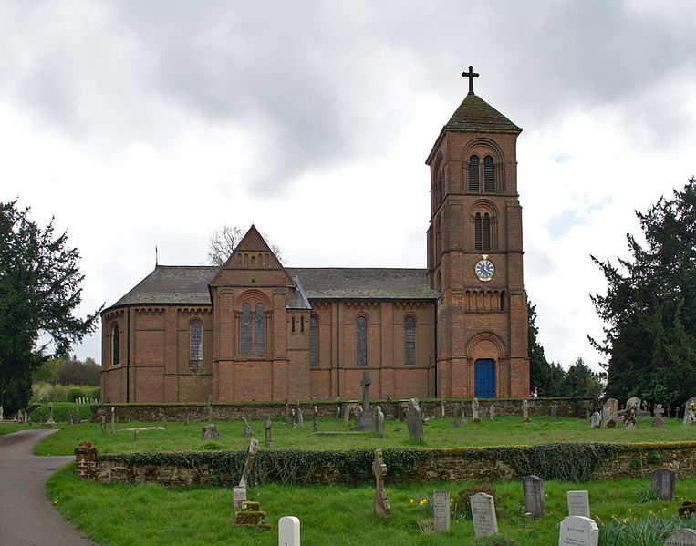 File:Albury - St Peter and St Paul Church 16.jpg