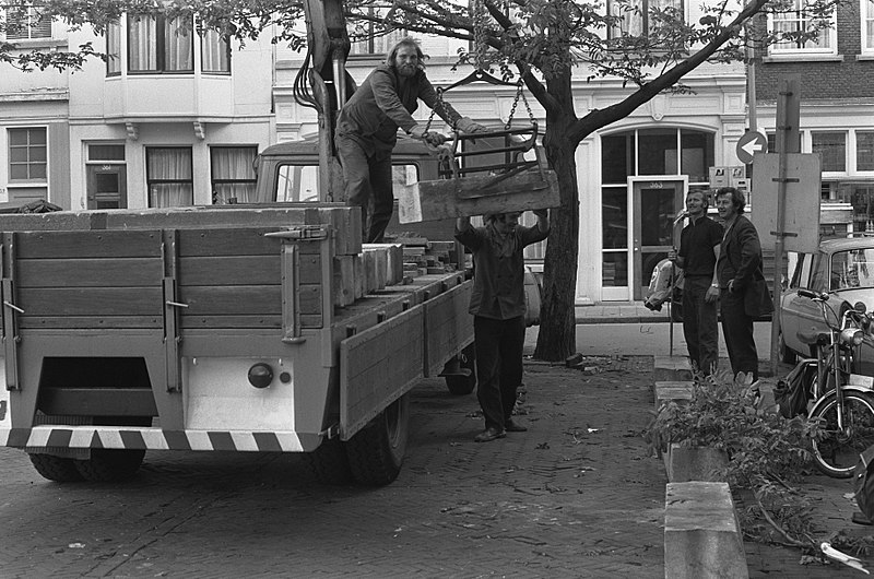 File:Amstelveld te Amsterdam nu auto-vrij, Bestanddeelnr 926-4308.jpg