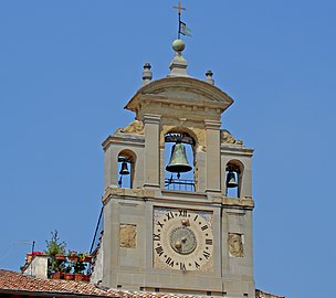 Le clocher-mur du Palazzo della Fraternita dei Laici[10].