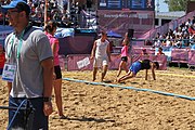 Deutsch: Beachhandball bei den Olympischen Jugendspielen 2018 in Buenos Aires; Tag 7, 13. Oktober 2018; Jungen, Halbfinale – Spanien-Kroatien 2:1 English: Beach handball at the 2018 Summer Youth Olympics in Buenos Aires at 13 October 2018 – Boys Semifinal – Spain-Croatia 2:1 Español: Handball de playa en los Juegos Olimpicos de la Juventud Buenos Aires 2018 en 13 de octubre de 2018 – Semifinales de chicos - España-Croacia 2:1