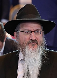 <span class="mw-page-title-main">Berel Lazar</span> Orthodox, Chabad-Lubavitch Hasidic russian rabbi