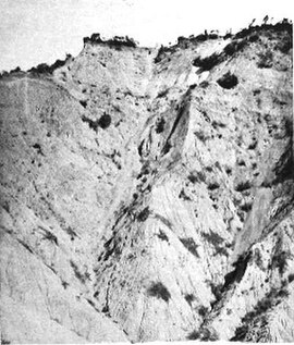 Big Table Top; the route the regiment used to climb the cliff is shown by the dotted line.