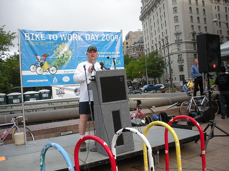 File:Bike To Work Day 2009 (3534501862).jpg