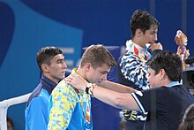 Максим Галінічев нагороджується срібною медаллю на Літніх юнацьких Олімпійських іграх 2018