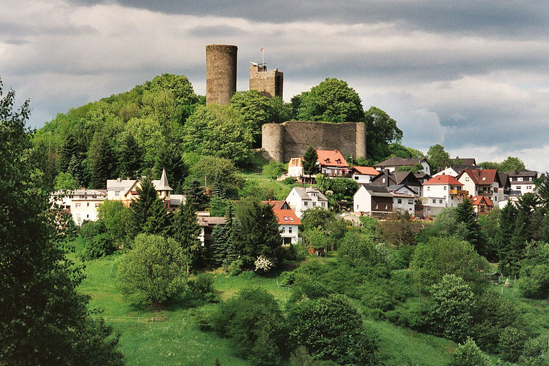 Lands germany. Райфенберг. Тван Бюрг. Шмиттен (верхний Таунус). Der Taunus в Германии.