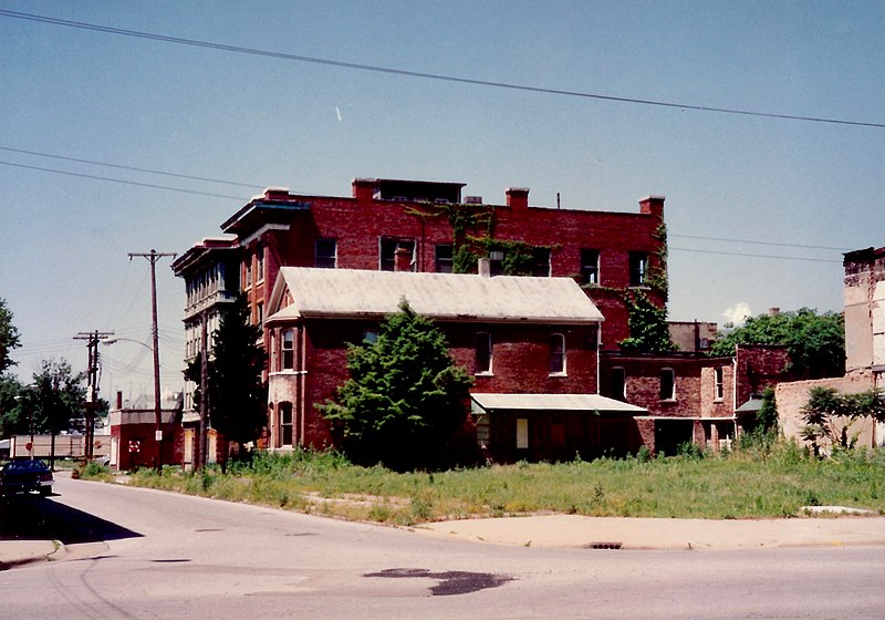 File:Cairo, Illinois, June 1990 - 09.jpg