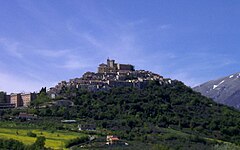 Veduta di Casoli sopra la collina